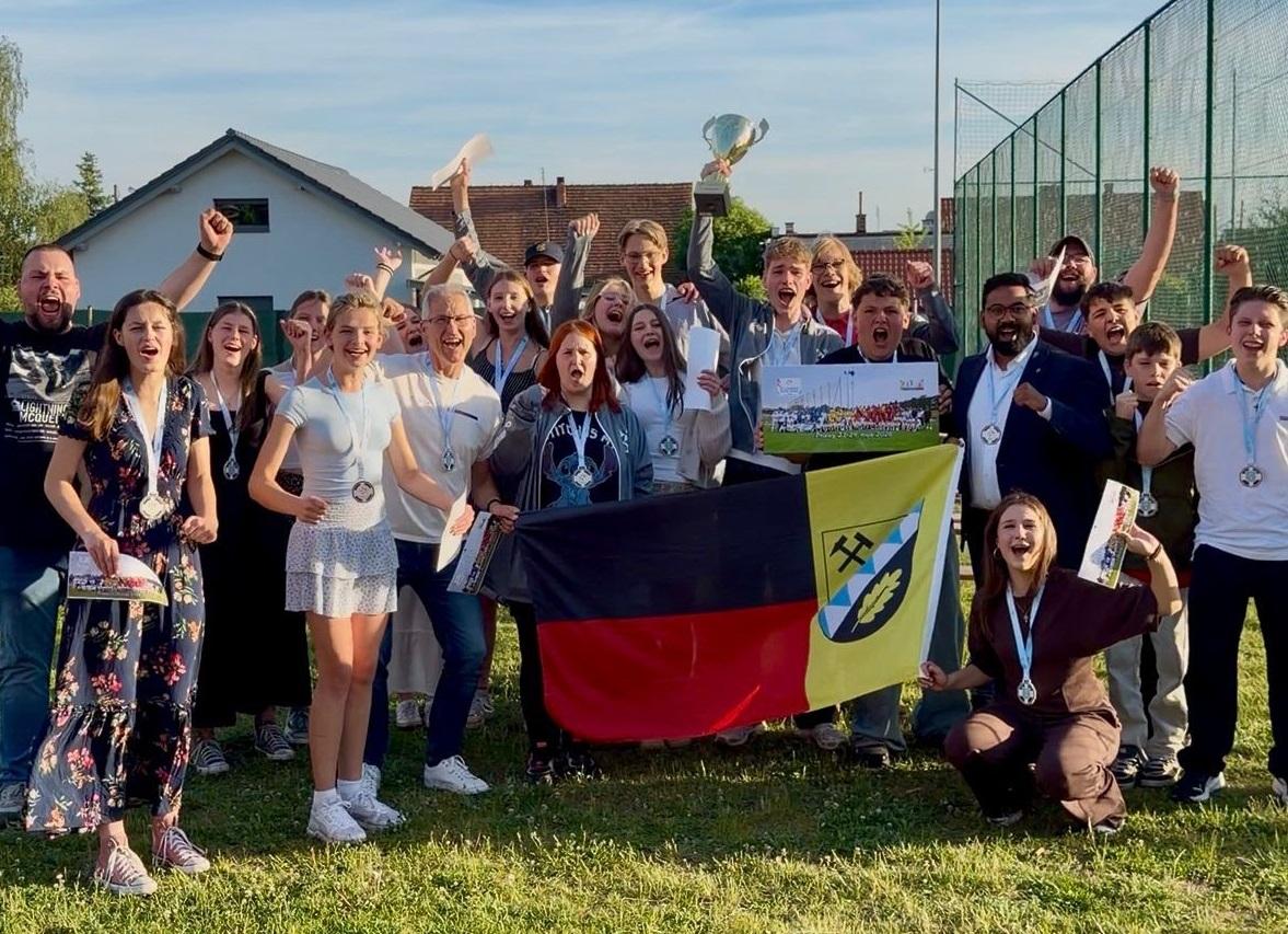 Das siegreiche Team Oer-Erkenschwick bei den Spielen der Freundschaft