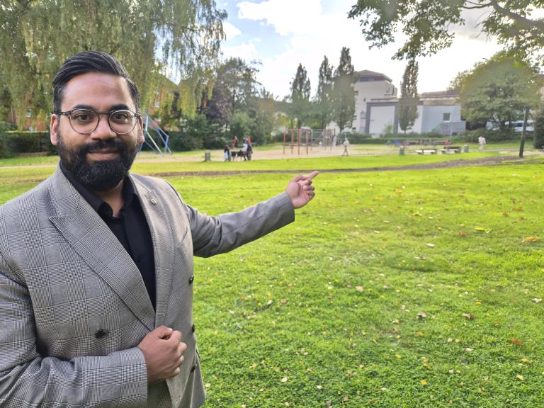 Bürgermeister Shoaiub Nazir im Stadtpark